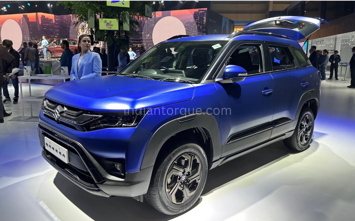 Maruti Brezza Cng Showcased At Auto Expo New Matte Blue And Black