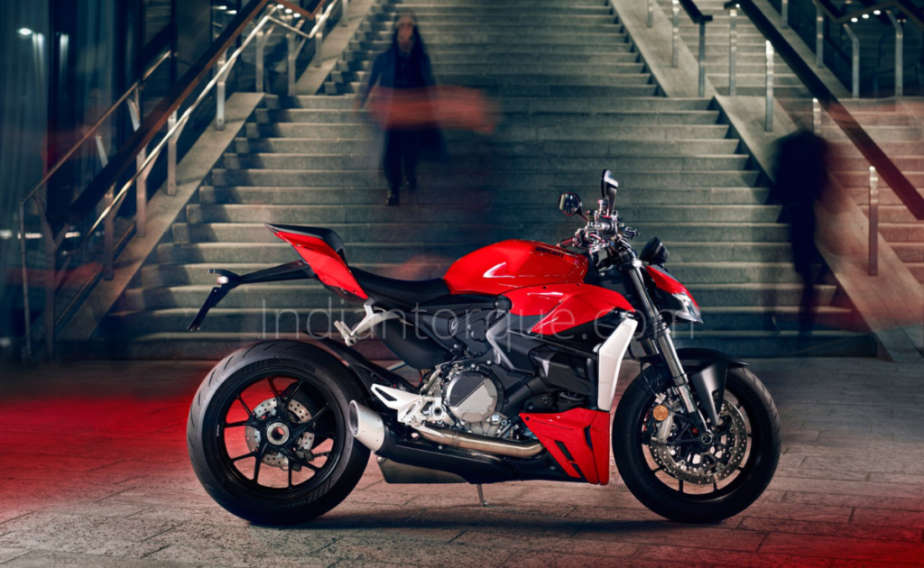 New Ducati Streetfighter V2 Launched In India At Rs.17.25 Lakh