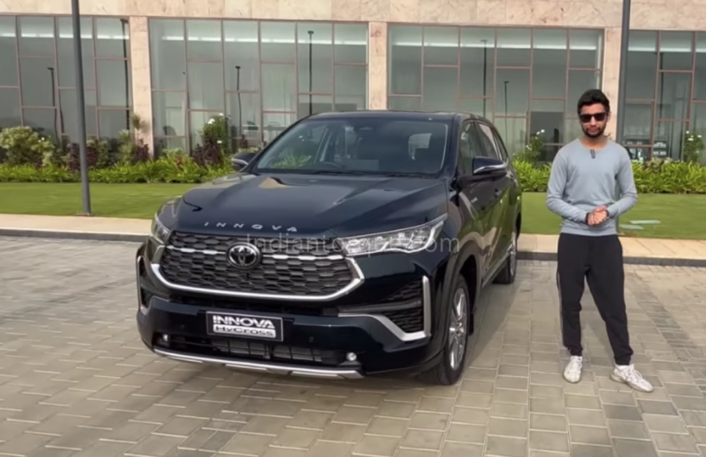 New Toyota Innova Hycross Launched In India, Price Range Starts From Rs ...